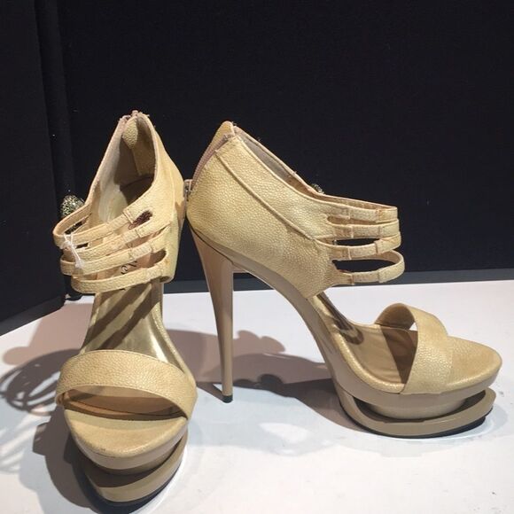 5.5” Beige High Heel Platform Shoes size 7.5 - Picture 3 of 11